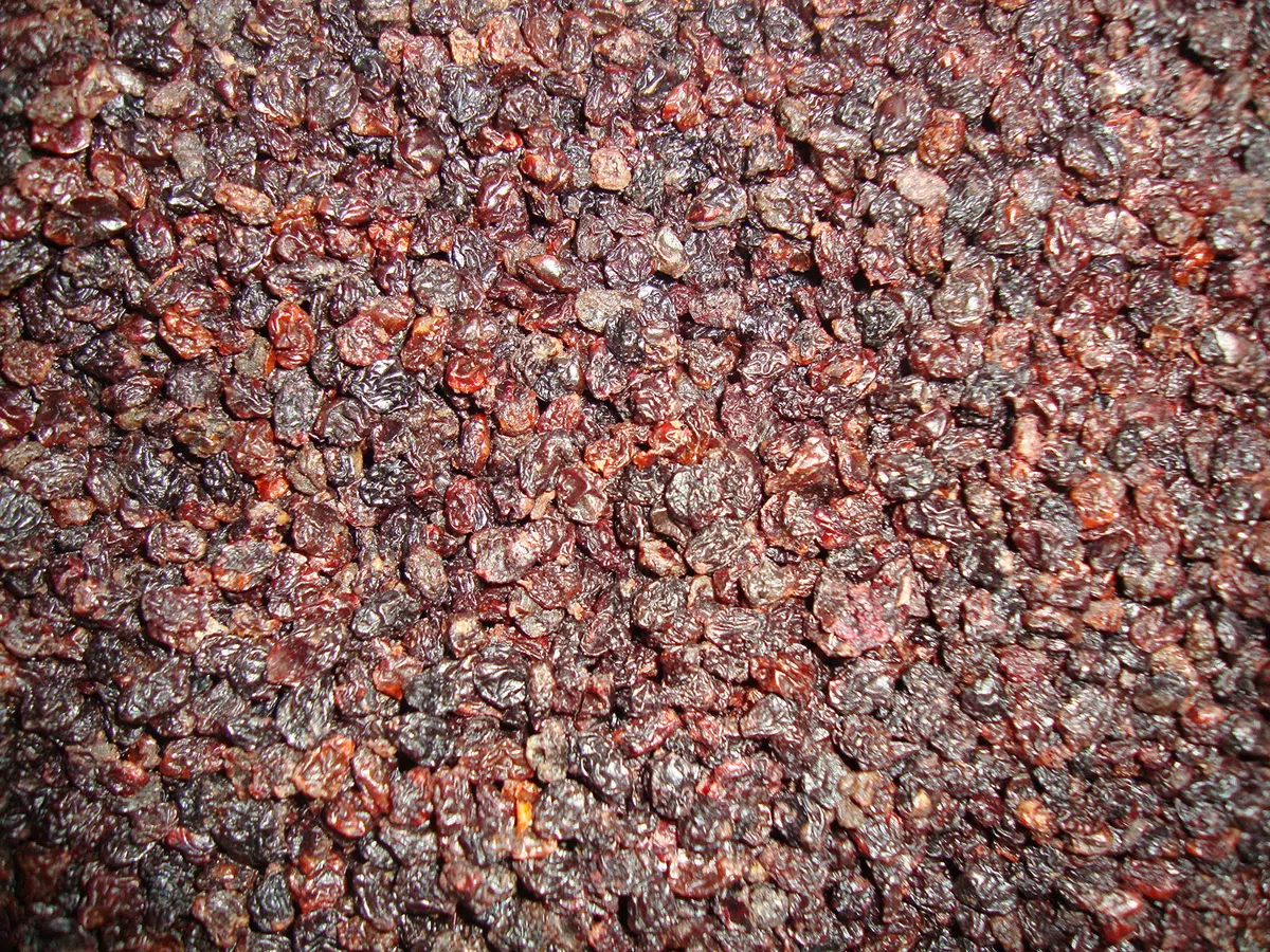 Uvas Pasas de Corinto Pack de 1kg | De Origen Griego | Uvas Pasas sin Semilla, Dulces y Suaves | Uvas Deshidratadas, Secas o Desecadas | Sin Azúcar | Ideal para Combinar con Chocolate | Dorimed